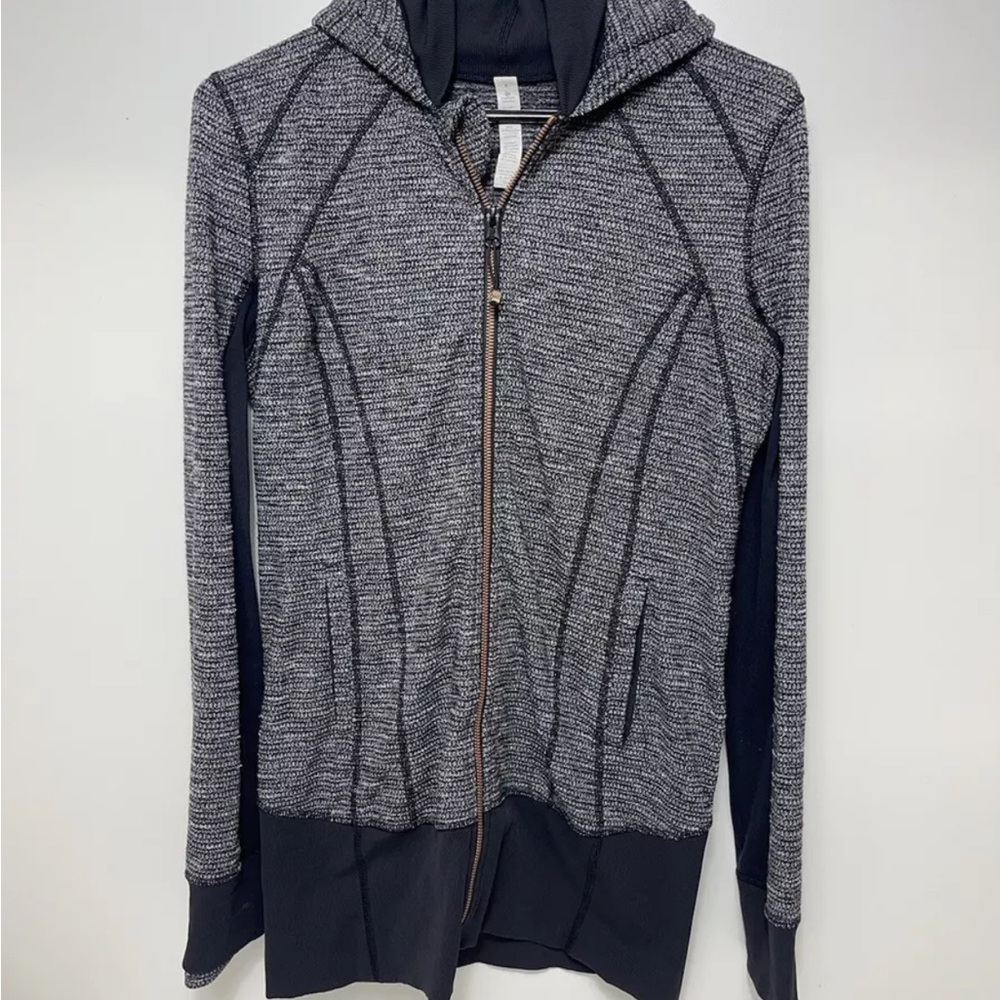 Lululemon Dailey practice jacket Heathered gray black sz 8